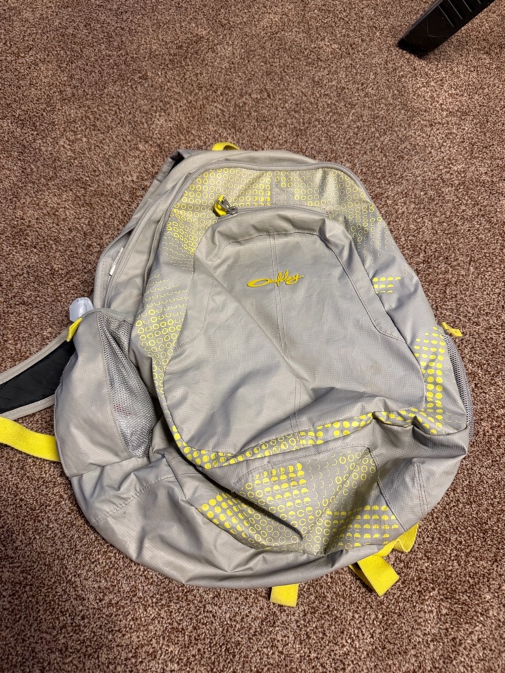 Oakley Gray and Yellow Men’s Backpack with Dot Pattern